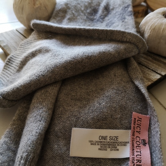 Juicy Couture cashmere - Picture 4 of 4